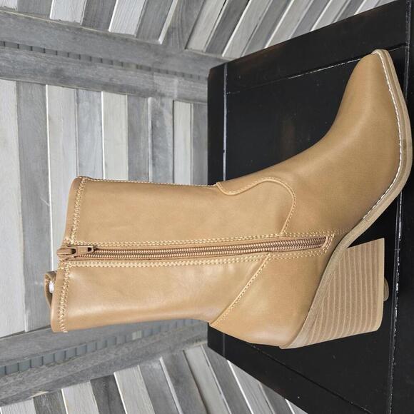 Women's Aubree Ankle Boots | Universal Thread | 8 1/2 - Picture 5 of 7